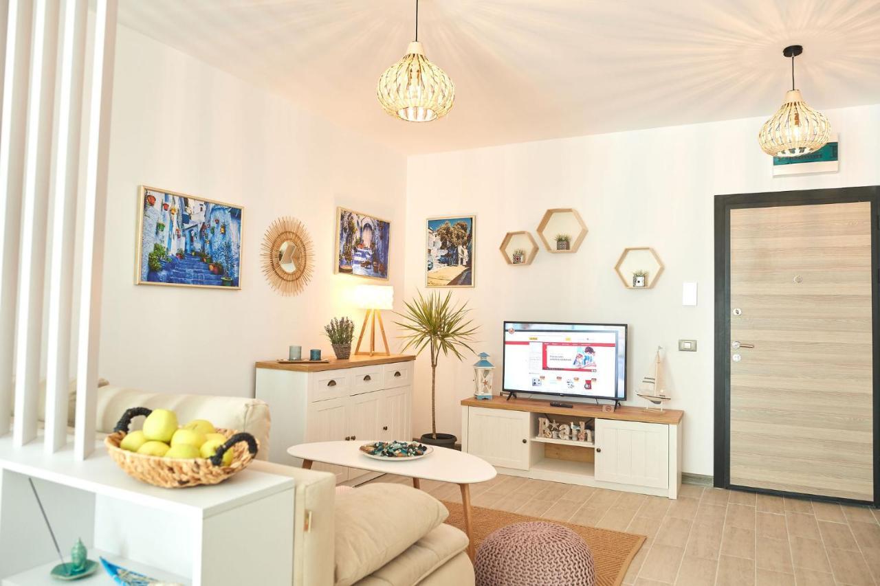 Sole Apartment Spa N Pools Beach Resort Navodari Ngoại thất bức ảnh